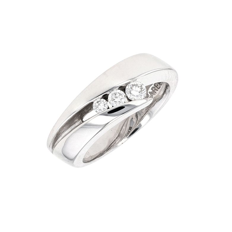 Bague trilogie diamants 0.20 carat or blanc 7.45g Comme neuf -  reconditionné disponible sur Gemme Les Bijoux